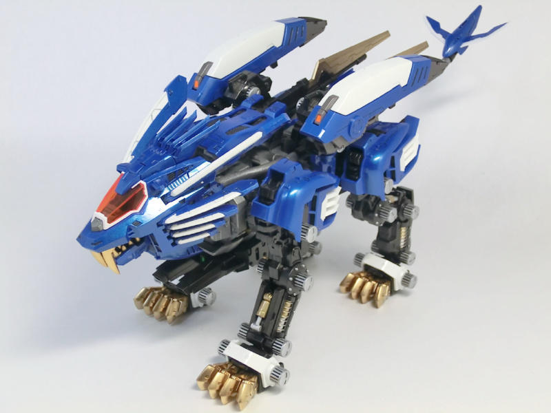 ZOIDS 繁く ゾイド HMM ブレードライガーAB バン仕様